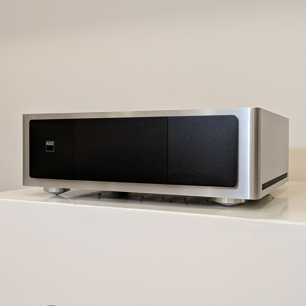 NAD M26 Amplifier